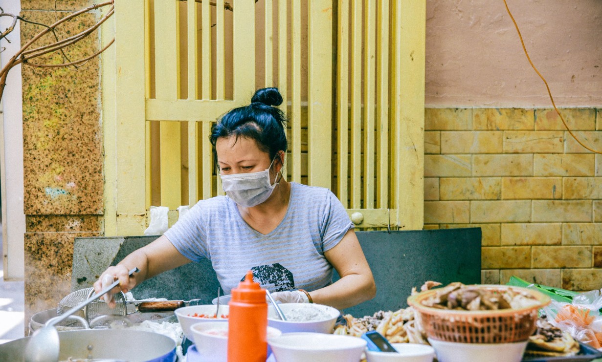 B&uacute;n ngan Nh&agrave;n: Nữ shipper chửi thậm tệ , cộng đồng mạng dậy s&oacute;ng - Ảnh 2.