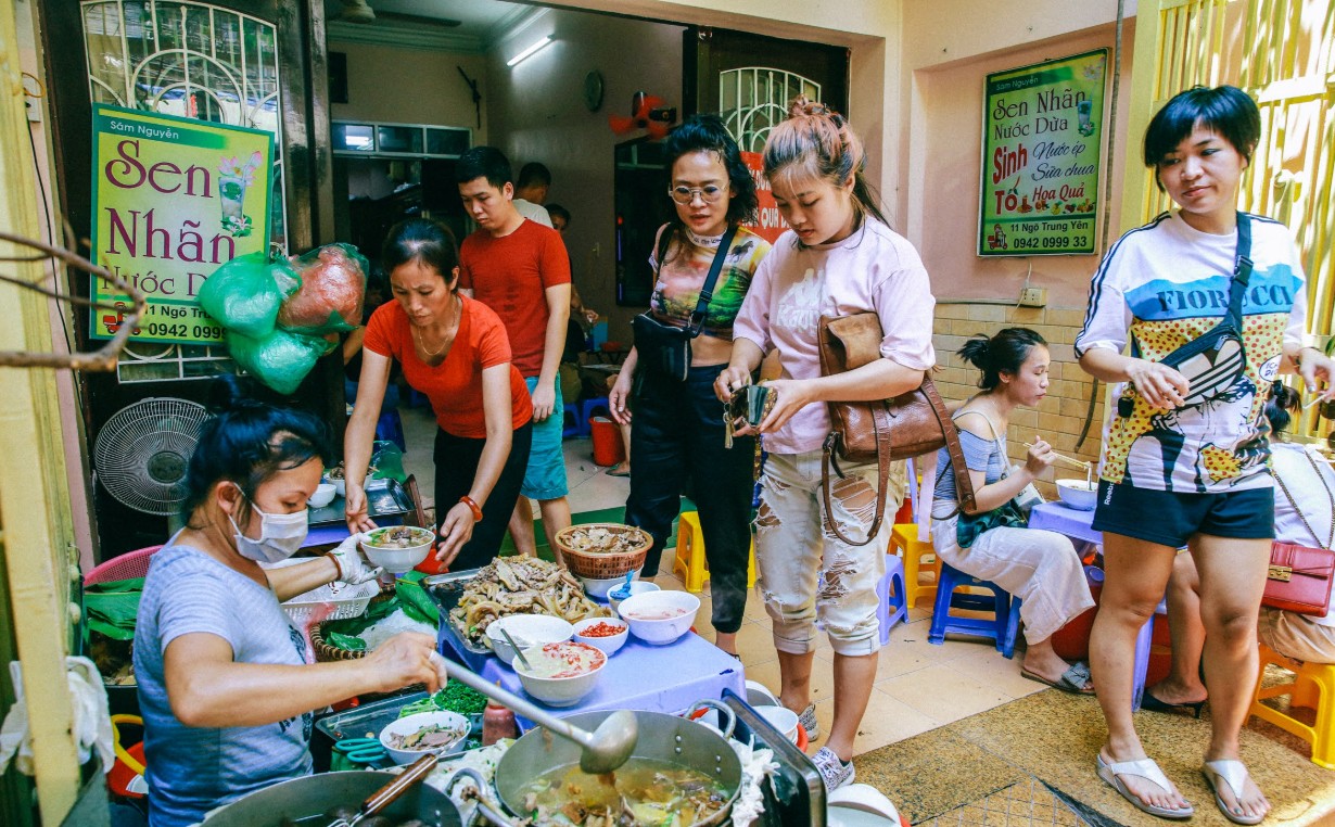 B&uacute;n ngan Nh&agrave;n: Nữ shipper chửi thậm tệ , cộng đồng mạng dậy s&oacute;ng - Ảnh 3.