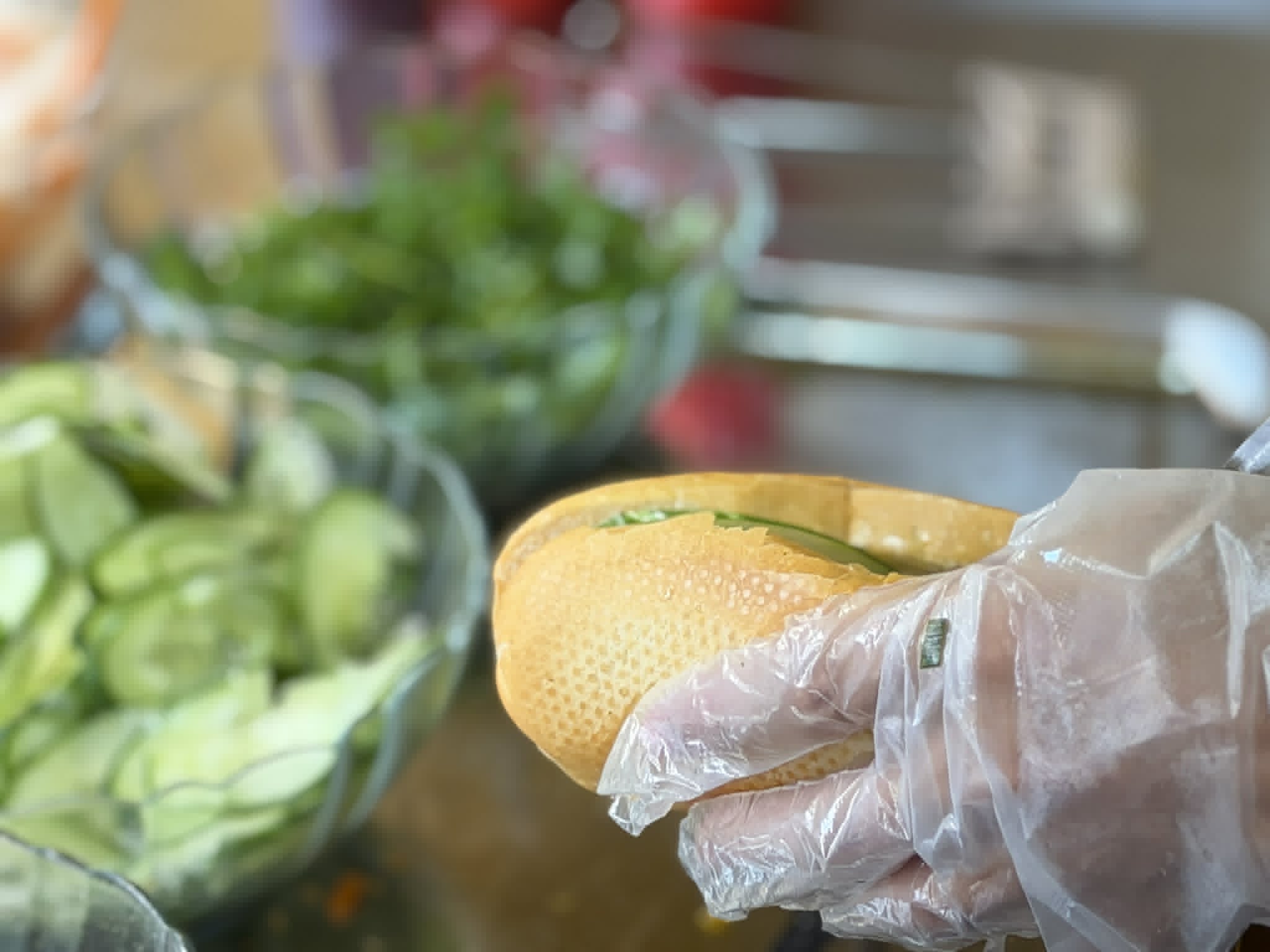 Khám phá bánh mì xíu mại trứng muối gây sốt 2026: Tại sao nên thử ngay hôm nay - Ảnh 17. Khám phá bánh mì xíu mại trứng muối gây sốt 2026: Tại sao nên thử ngay hôm nay - Ảnh 17.