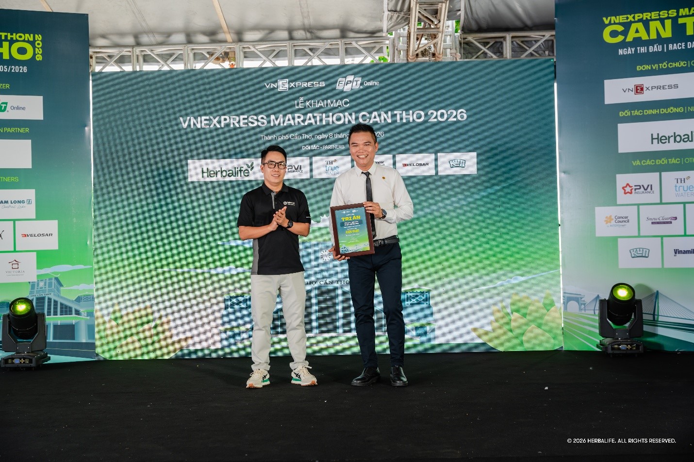 Herbalife Việt Nam tiếp tục đồng h&agrave;nh c&ugrave;ng Giải chạy VnExpress Marathon tại Th&agrave;nh phố Cần Thơ nhằm khuyến kh&iacute;ch lối sống năng động v&agrave; l&agrave;nh mạnh- Ảnh 5.
