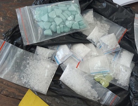 Miu lê bị bắt: Dương tính với Methamphetamine , Ketamine và MDMA , nguy hiểm thế nào? - Ảnh 4. Miu lê bị bắt: Dương tính với Methamphetamine , Ketamine và MDMA , nguy hiểm thế nào? - Ảnh 4.