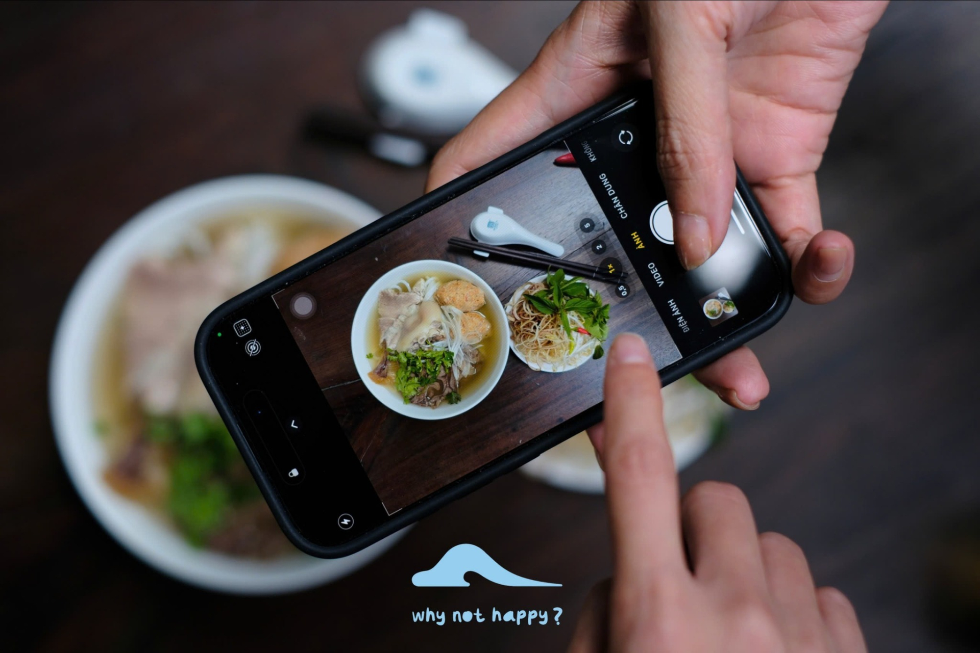 B&uacute;n b&ograve; O Kay: Hương vị thanh tao v&agrave; c&acirc;u chuyện buồn của cựu nghi&ecirc;n cứu vi&ecirc;n Harvard - Ảnh 5.