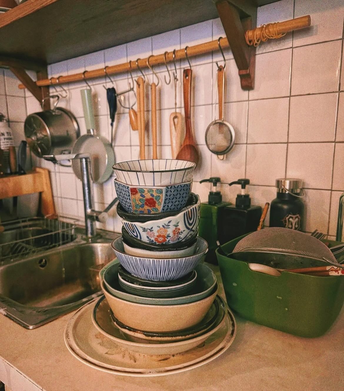 Ngắm kh&ocirc;ng gian sống như qu&aacute;n cafe tại nh&agrave; của hội chủ shop v&agrave; nghệ sĩ Việt 2026 - Ảnh 37.