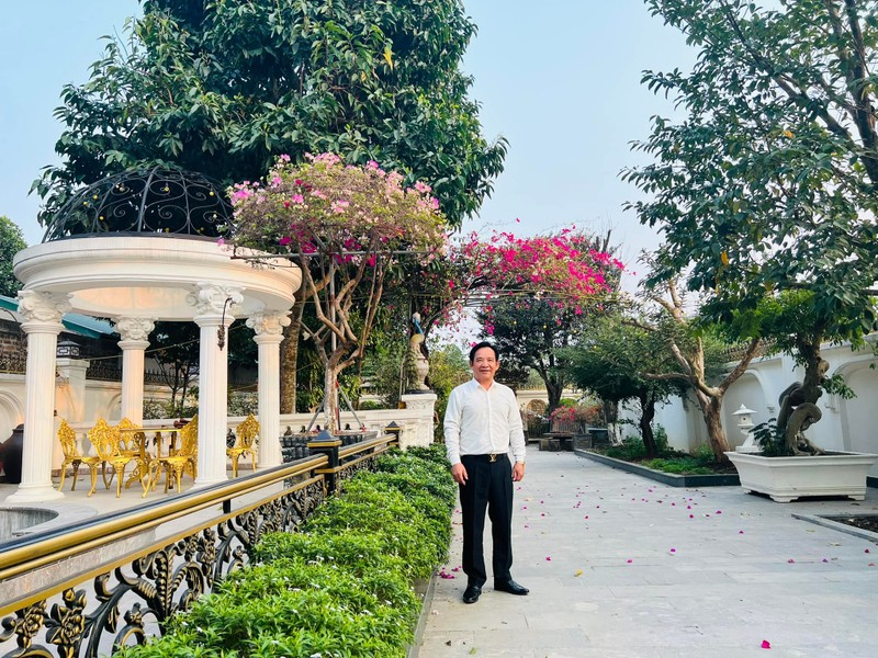 NSƯT Quang T&egrave;o v&agrave; cuộc sống b&igrave;nh y&ecirc;n trong biệt thự 1 . 000 M&sup2; tại H&agrave; Nội - Ảnh 3.