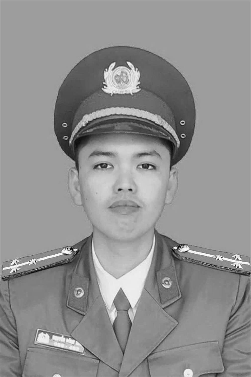 To&agrave;n cảnh vụ &aacute;n B&ugrave;i Đ&igrave;nh Kh&aacute;nh bu&ocirc;n ma t&uacute;y khiến thiếu t&aacute; C&ocirc;ng an hy sinh - Ảnh 2.