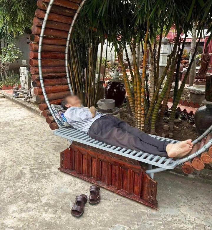 Tình tiết bất ngờ về ông lão bị bỏ lại trước cổng chùa ở Hải Phòng - Ảnh 2.