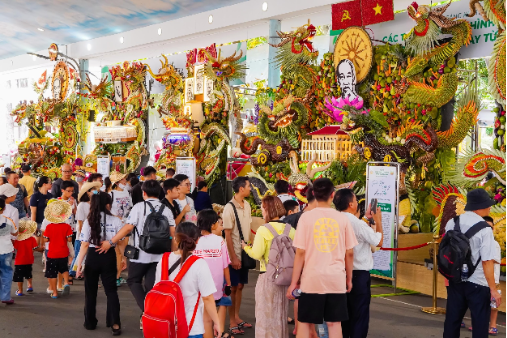 Suối Ti&ecirc;n khởi động h&egrave; rực rỡ với loạt ưu đ&atilde;i hấp dẫn c&ugrave;ng Lễ hội tr&aacute;i c&acirc;y Nam Bộ 2026 - Ảnh 3.