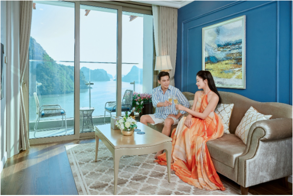 V&acirc;n Đồn k&iacute;ch hoạt mỏ v&agrave;ng du lịch, đ&oacute;n 12 vạn du kh&aacute;ch dịp lễ 30/4 - 1/5 - Ảnh 4.