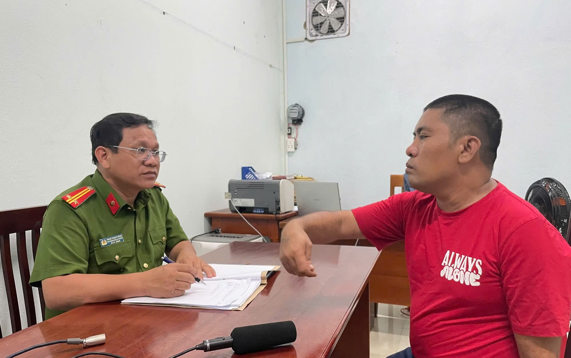 T&agrave;i xế xe c&ocirc;ng nghệ ở Đ&agrave; Nẵng bị cướp: Thủ phạm nhanh ch&oacute;ng bị bắt giữ - Ảnh 2.