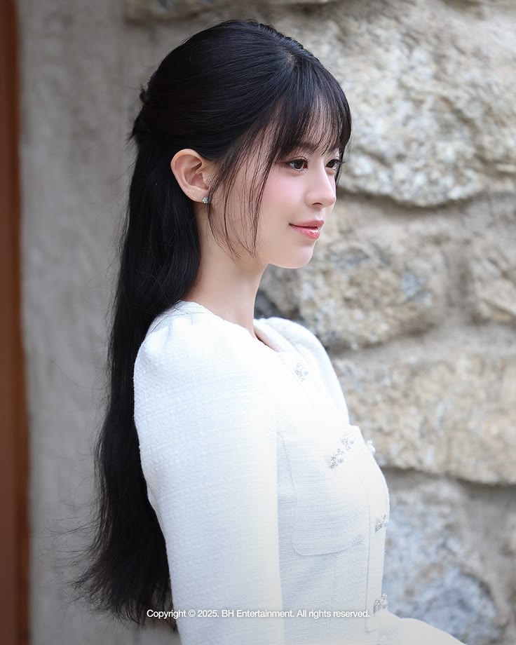 Mỹ nh&acirc;n mới khiến netizen đồng loạt gọi t&ecirc;n Song Hye Kyo- Ảnh 13.