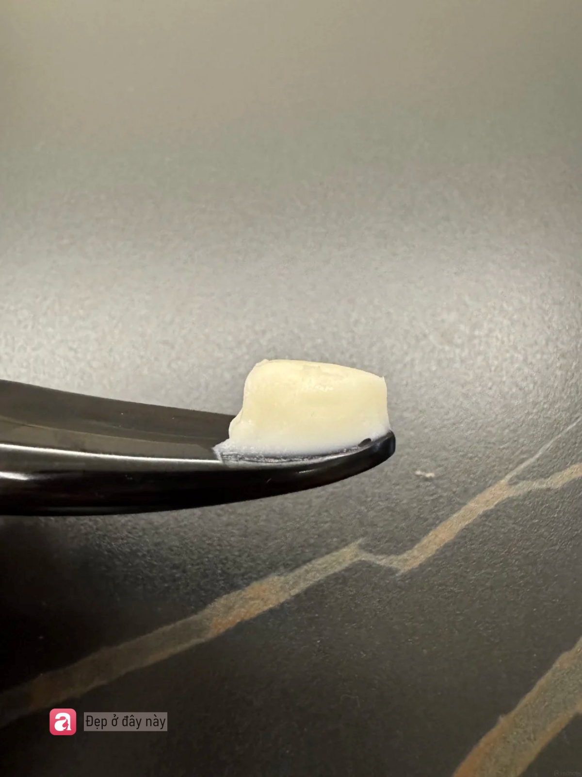 Sau tuổi 40, t&ocirc;i mới hiểu: Gương mặt trẻ l&acirc;u kh&ocirc;ng chỉ nhờ collagen m&agrave; c&ograve;n nhờ biết &ldquo;nu&ocirc;i&rdquo; lại h&agrave;ng r&agrave;o da - Ảnh 7.
