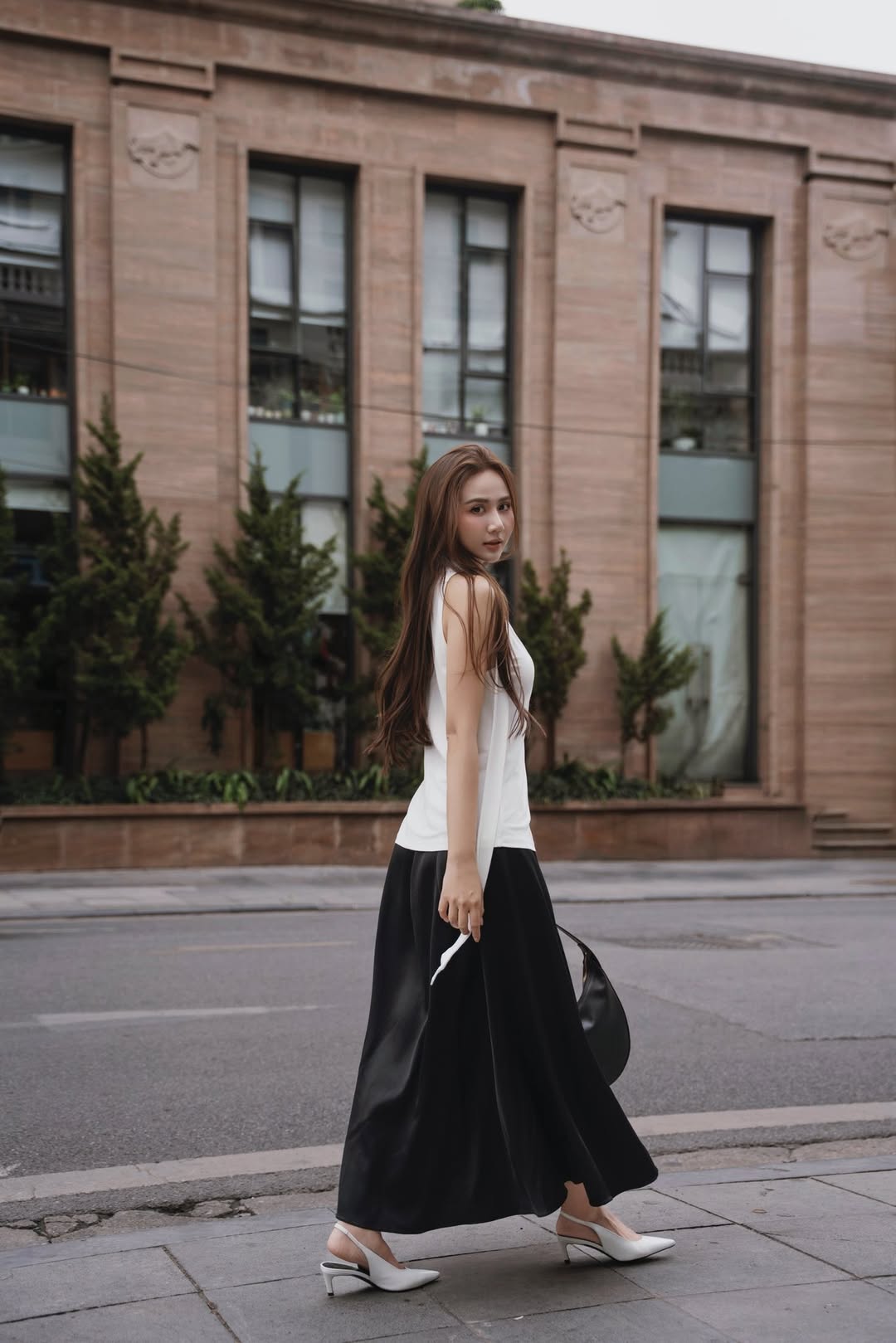 Mỹ nh&acirc;n mặc đồ c&ocirc;ng sở đẹp nhất showbiz, ngắm 100 lần vẫn kh&ocirc;ng biết ch&aacute;n l&agrave; g&igrave;- Ảnh 4.