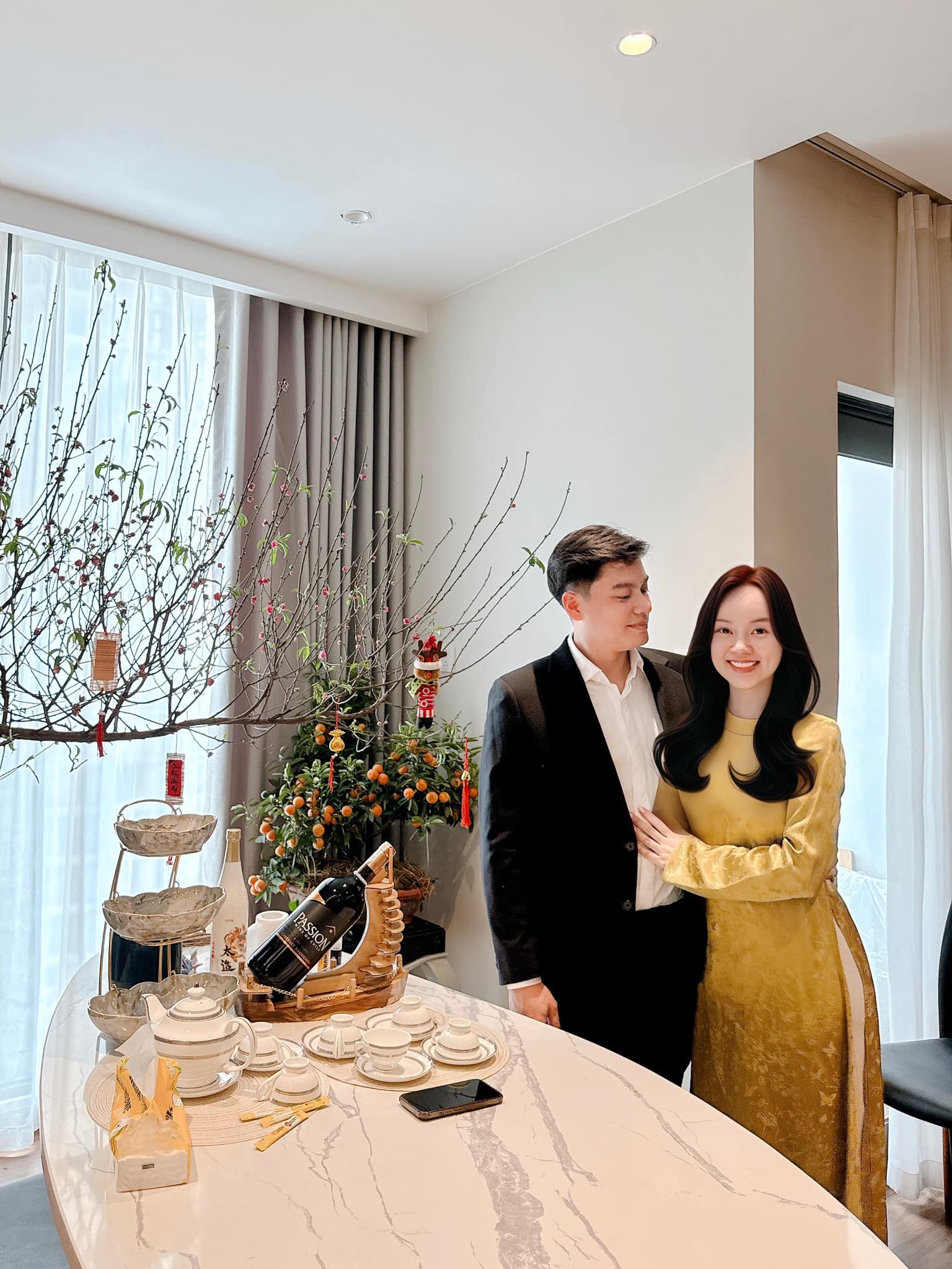 Ly Kute: Cuộc sống vi&ecirc;n m&atilde;n sau khi sinh con thứ 3 v&agrave; hạnh ph&uacute;c b&ecirc;n chồng - Ảnh 2.