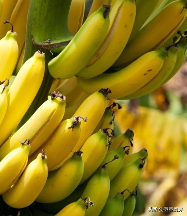 Đừng mua 5 loại chuối n&agrave;y, d&ugrave; c&oacute; rẻ đến đ&acirc;u v&igrave; đều l&agrave; 