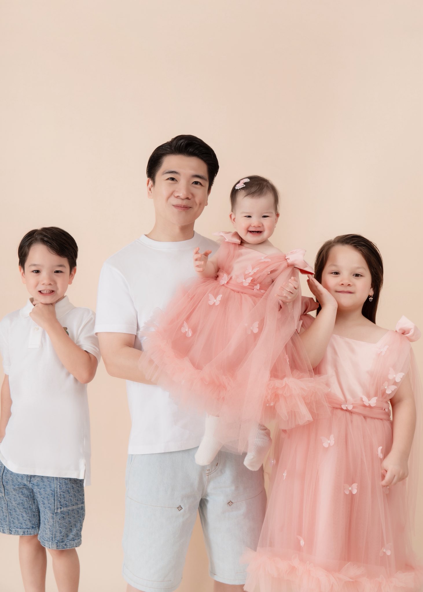 Đỗ Quang Vinh ch&uacute;c mừng sinh nhật con g&aacute;i: Khoảnh khắc đẹp của mẹ v&agrave; b&eacute; 2026 - Ảnh 2.