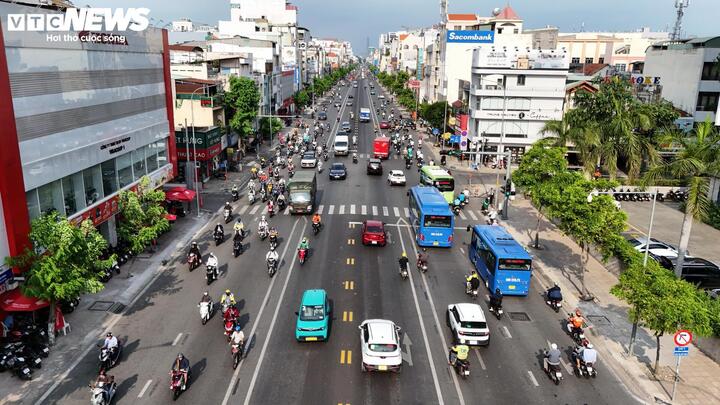 Đường 3 chiều đầu ti&ecirc;n ở Việt Nam giải quyết &ugrave;n tắc giao th&ocirc;ng tại s&acirc;n bay T&acirc;n Sơn Nhất - Ảnh 2.
