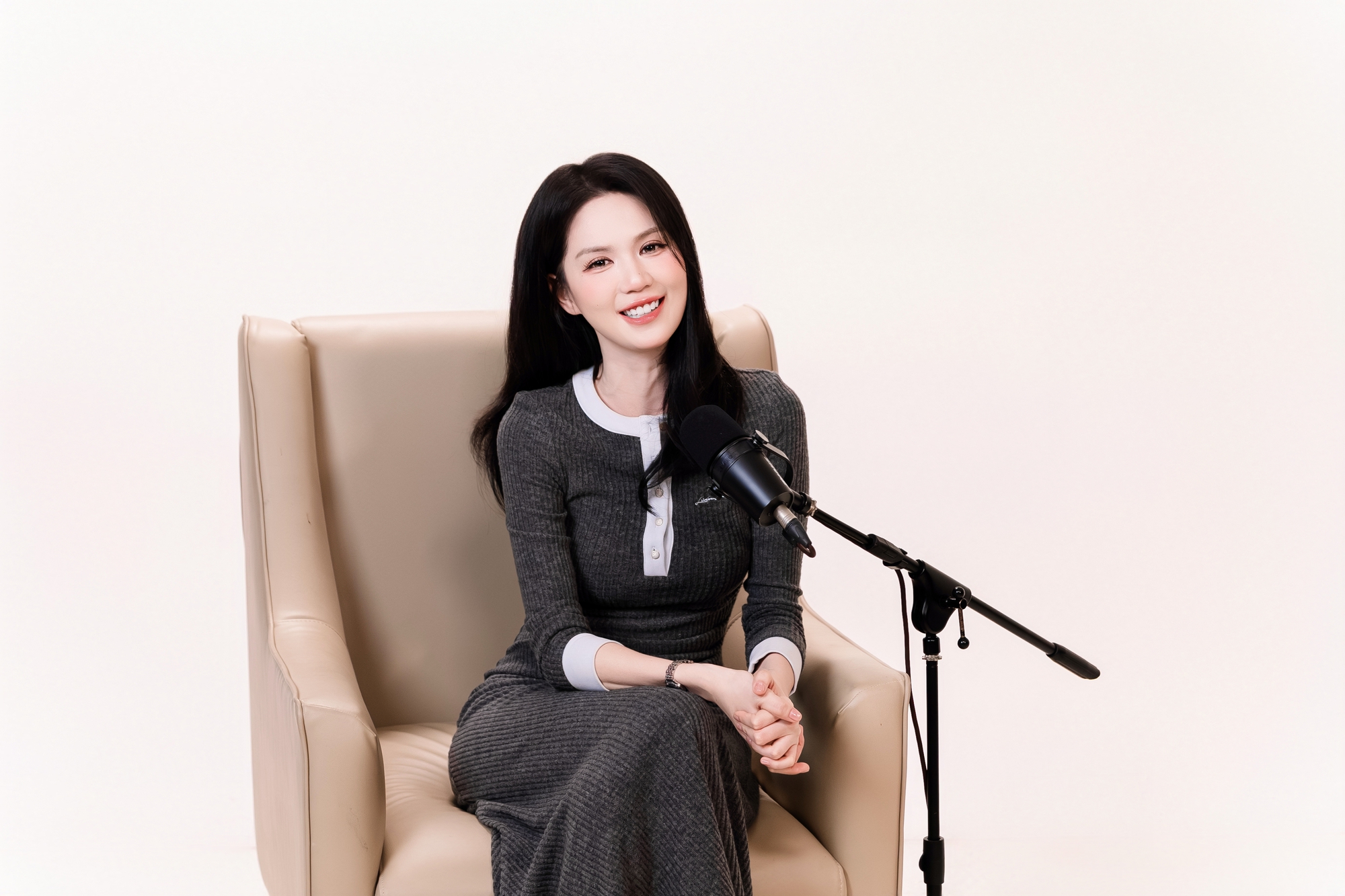 Ngọc Trinh: Kh&ocirc;ng c&oacute; chồng con cũng được, t&ocirc;i chỉ muốn sống tốt cuộc đời m&igrave;nh- Ảnh 16.