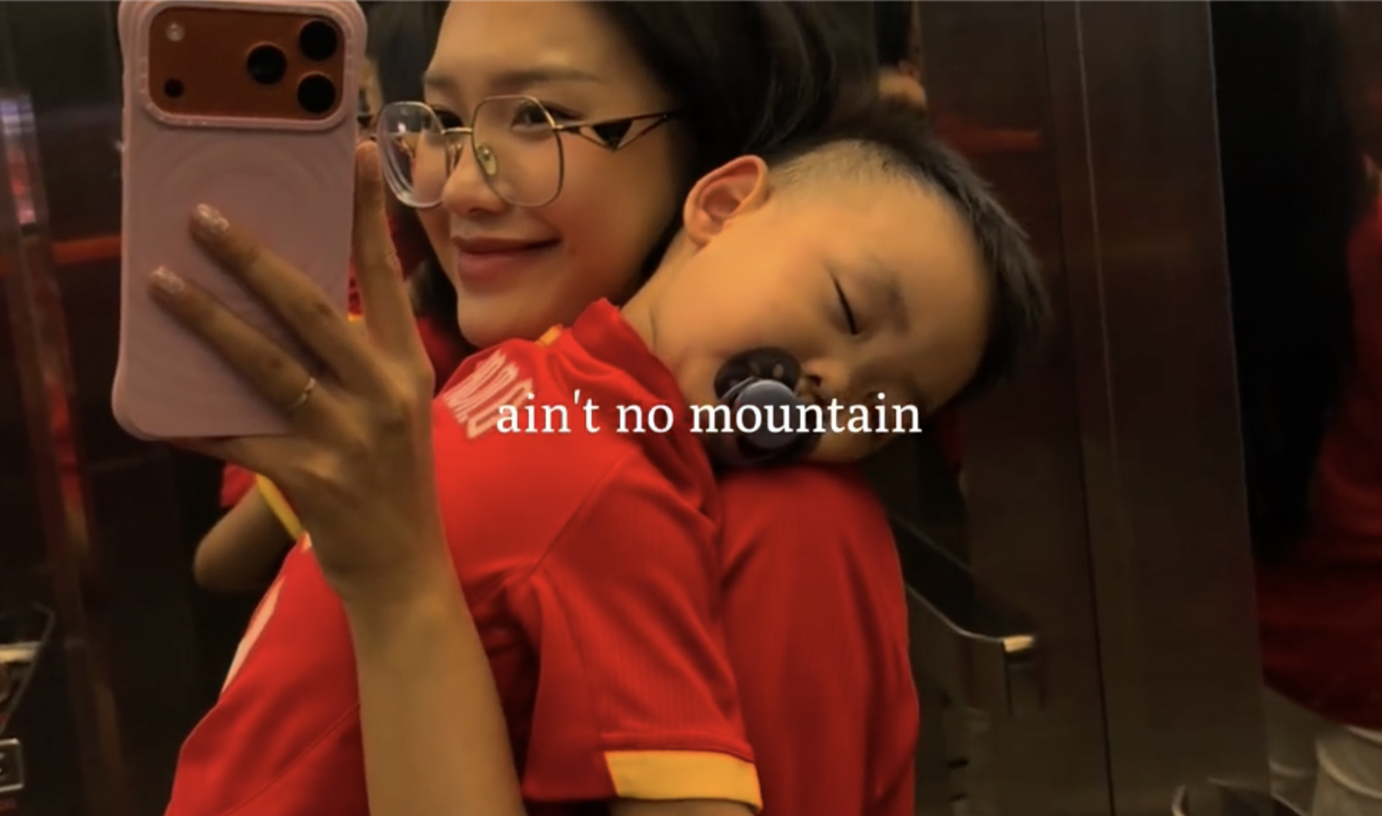 Do&atilde;n Hải My: Cuộc sống mẹ bỉm sữa v&agrave; vẻ đẹp quyến rũ - Ảnh 2.