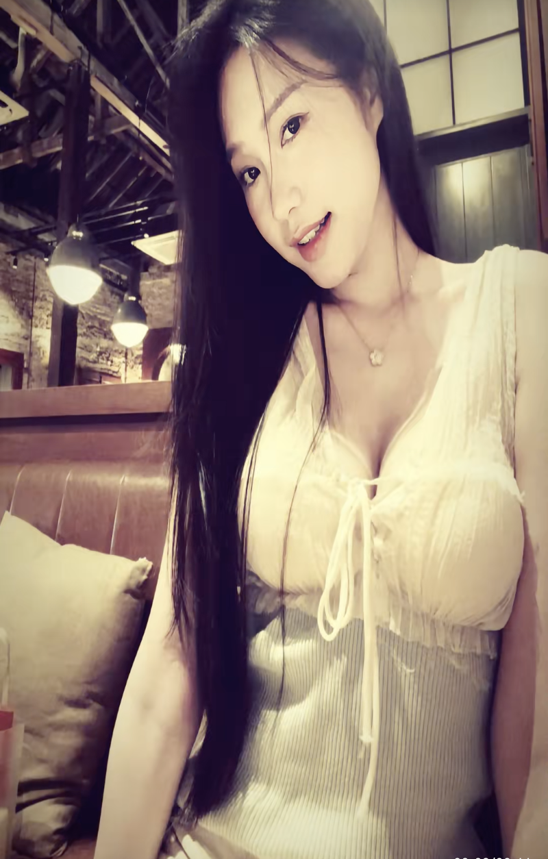Do&atilde;n Hải My: Cuộc sống mẹ bỉm sữa v&agrave; vẻ đẹp quyến rũ - Ảnh 5.