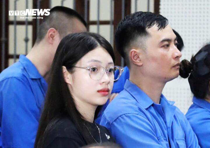 Bạn g&aacute;i B&ugrave;i Đ&igrave;nh Kh&aacute;nh bị đề nghị &aacute;n treo trong vụ &aacute;n ma t&uacute;y nghi&ecirc;m trọng - Ảnh 2.