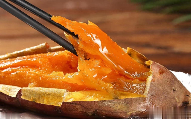 Lời khuyên cho những người đi du lịch biển ngày nắng nóng - Ảnh 2.