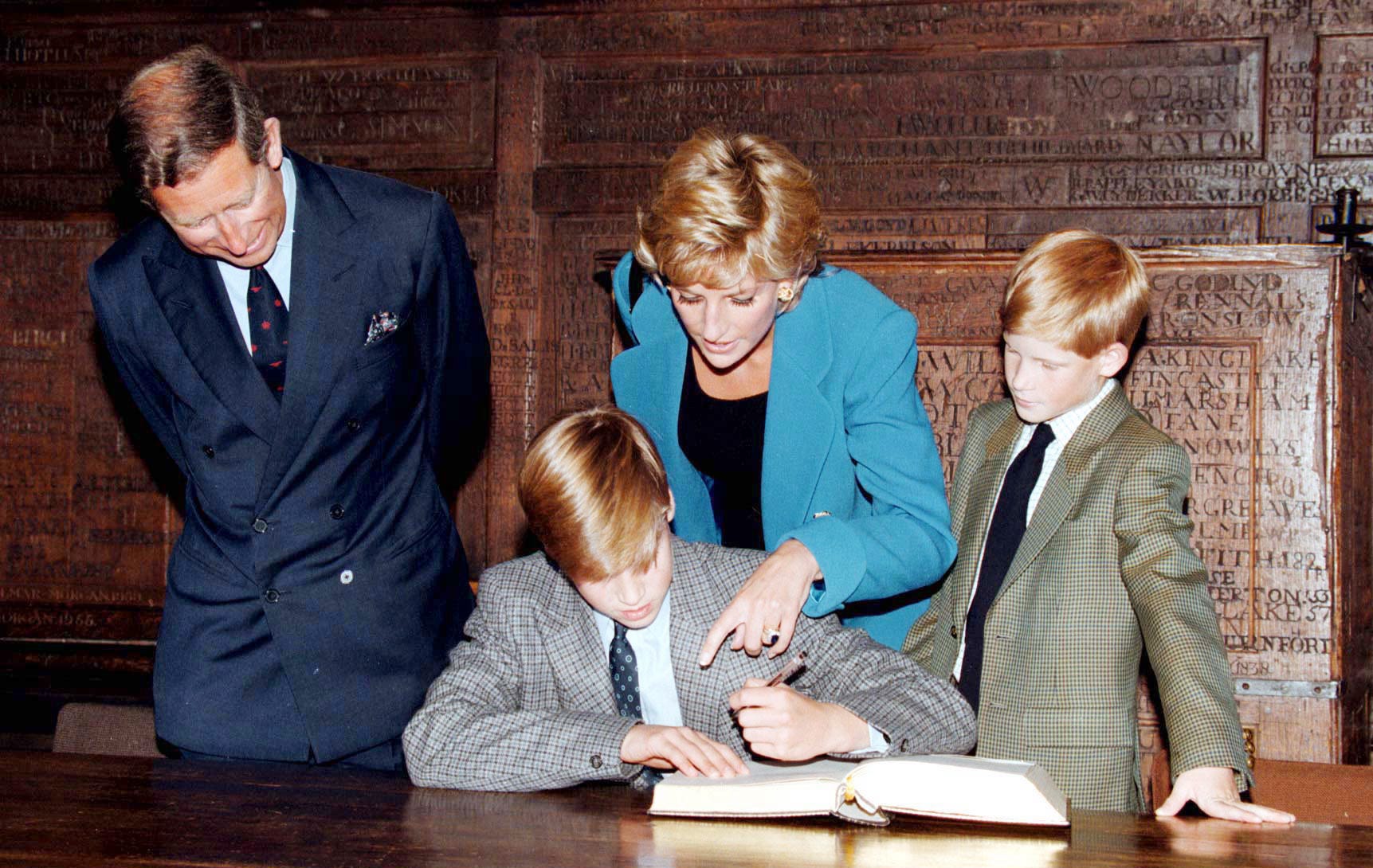 Eton College: Ng&ocirc;i trường q&uacute;y tộc bậc nhất Anh quốc với học ph&iacute; 2 , 3 tỷ / năm - Ảnh 1.