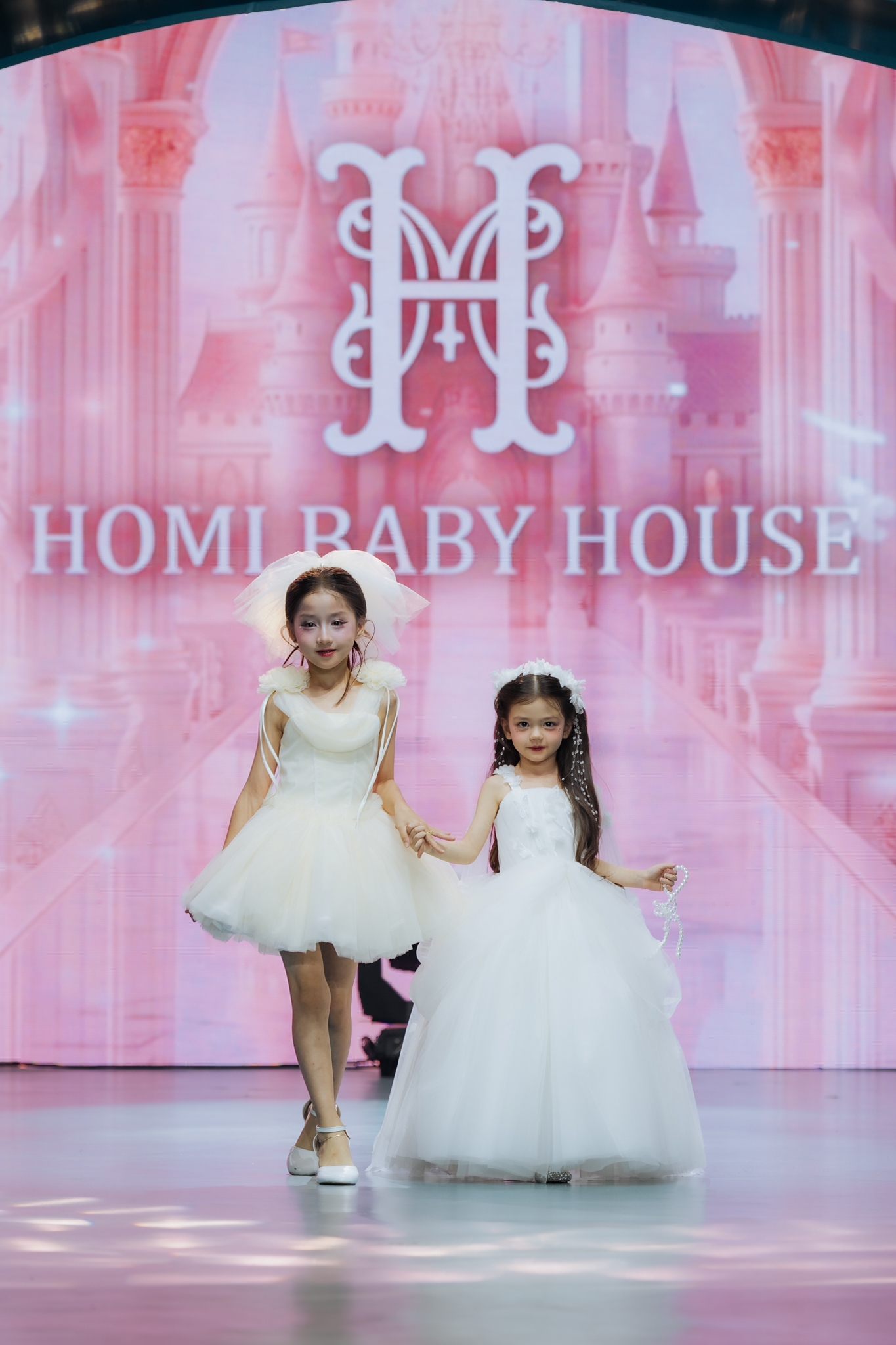 Show thời trang nh&iacute; - Ảnh 2.