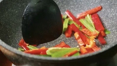 Món ăn chỉ nấu 3 phút là xong mà ngon tuyệt không thể, thơm lừng hơn thịt gà - Ảnh 7. Món ăn chỉ nấu 3 phút là xong mà ngon tuyệt không thể, thơm lừng hơn thịt gà - Ảnh 7.