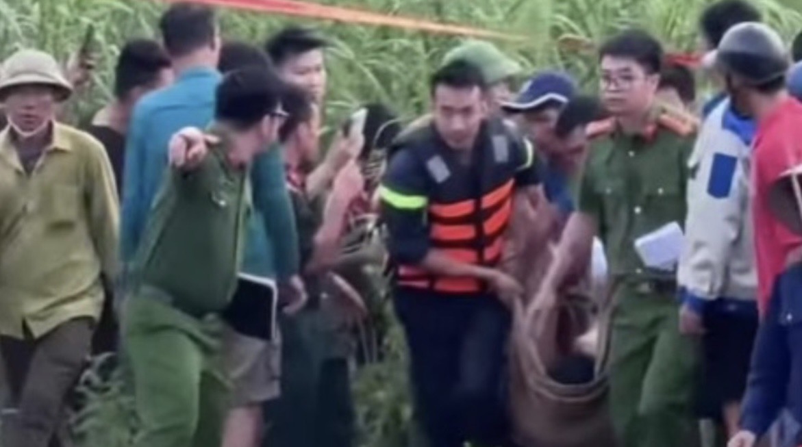 Vụ 5 học sinh đuối nước tại Ph&uacute; Thọ: Nỗi đau mất m&aacute;t kh&ocirc;ng thể tưởng tượng được - Ảnh 2.