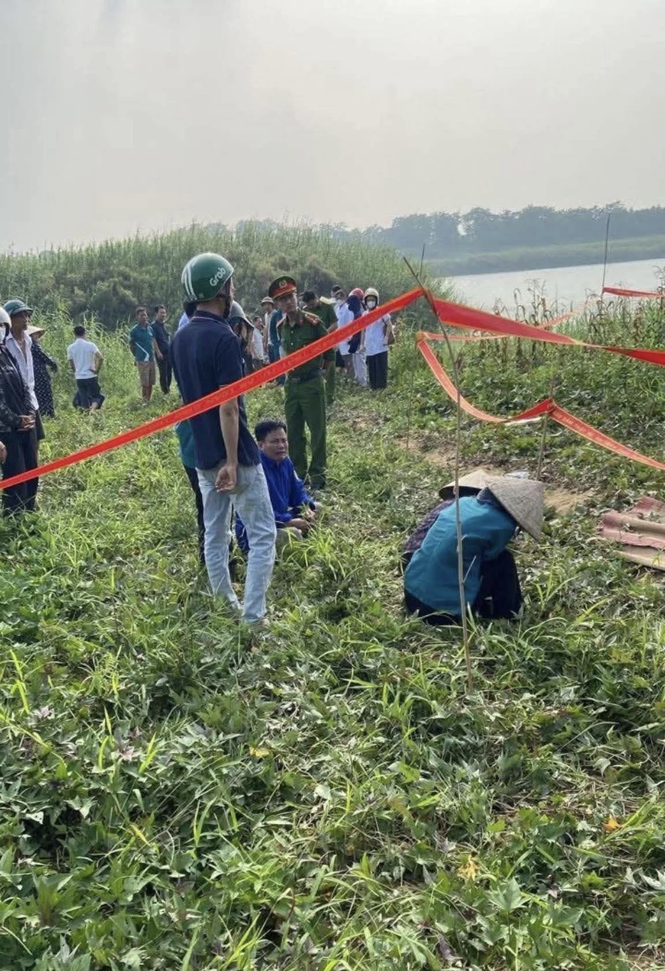 Vụ 5 học sinh đuối nước tại Ph&uacute; Thọ: Nỗi đau mất m&aacute;t kh&ocirc;ng thể tưởng tượng được - Ảnh 1.
