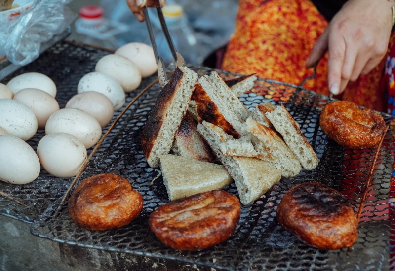 Khám phá thảo nguyên Suôi Thầu đẹp như Thụy Sĩ chỉ với 20 ngàn ở Hà Giang - Ảnh 18.