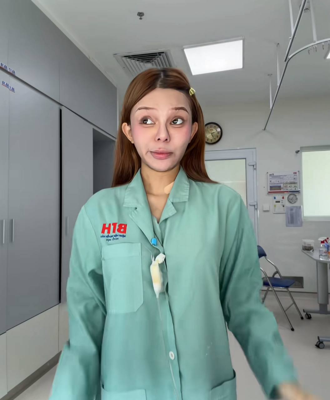 Đan Thy th&ocirc;ng b&aacute;o mắc ung thư m&aacute;u ở tuổi 23 , động vi&ecirc;n người h&acirc;m mộ giữ tinh thần t&iacute;ch cực - Ảnh 2.