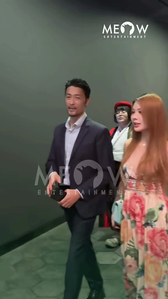 Chuyện t&igrave;nh &ldquo;ch&uacute; - ch&aacute;u&rdquo; lệch 24 tuổi của Johnny Tr&iacute; Nguyễn: Bạn g&aacute;i tung clip để lộ h&agrave;nh động t&igrave;nh tứ - Ảnh 5.