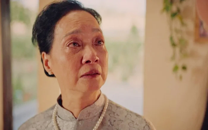 Nữ NSND c&oacute; h&ocirc;n nh&acirc;n vi&ecirc;n m&atilde;n hơn 30 năm, nhưng chưa một lần mặc v&aacute;y cưới - Ảnh 1.