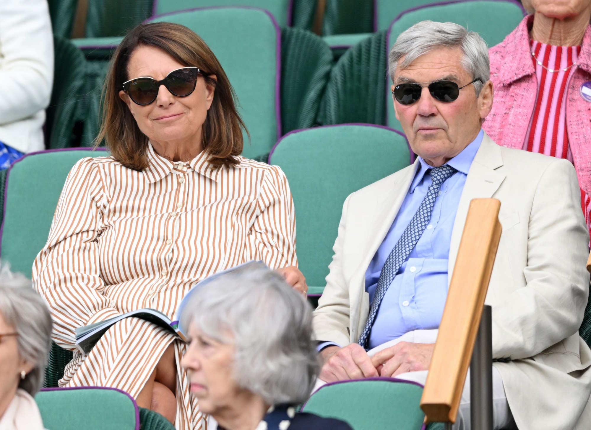 Carole Middleton - B&agrave; mẹ 