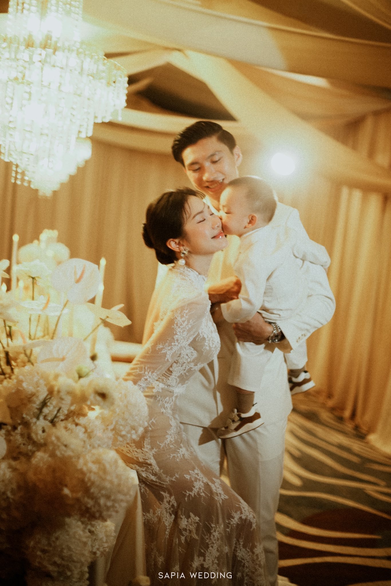 Đo&agrave;n Văn Hậu v&agrave; Do&atilde;n Hải My khoe khoảnh khắc gia đ&igrave;nh ngọt ng&agrave;o Trong ng&agrave;y sinh nhật b&eacute; L&uacute;a - Ảnh 3.