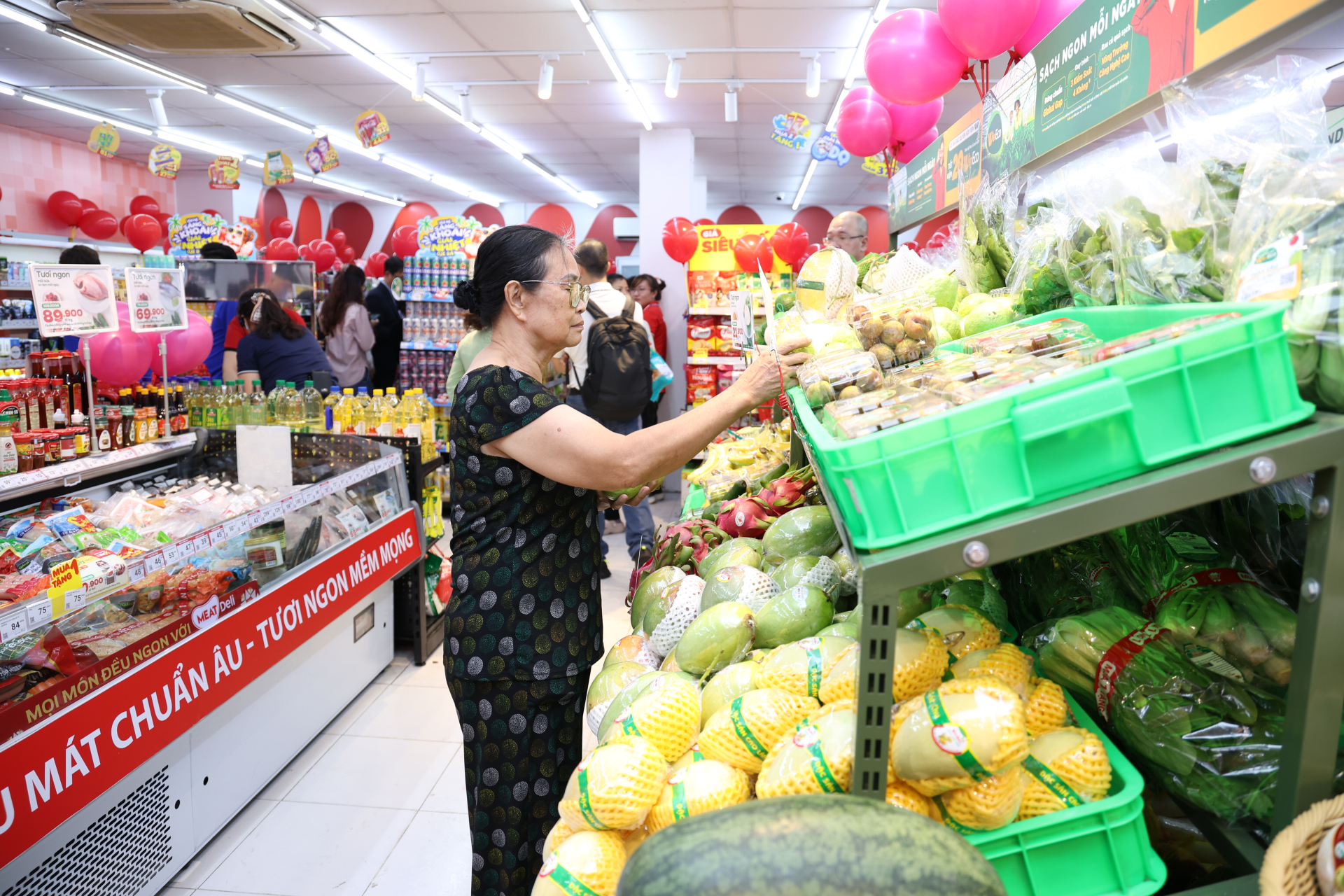 Doanh thu si&ecirc;u thị WinMart tăng 55 % dịp lễ 30 / 4 nhờ chiến lược th&ocirc;ng minh - Ảnh 5.