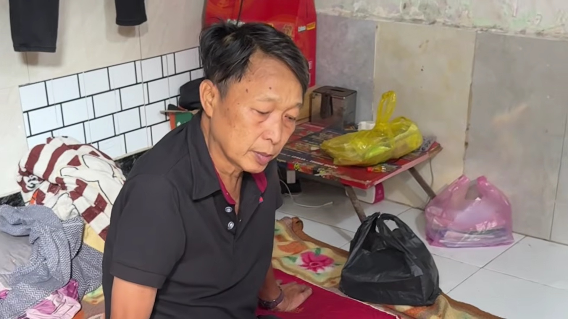 Nam nghệ sĩ suy thận, suy tim, ở trọ 10m2: 