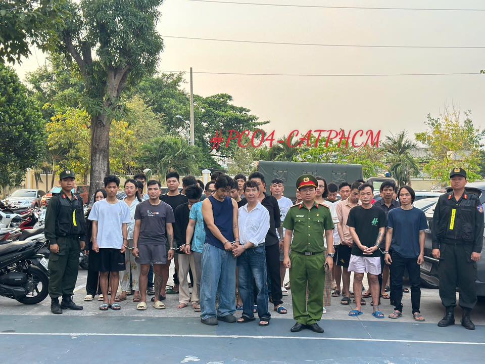 Long Nhật bị bắt tạm giam c&ugrave;ng Sơn Ngọc Minh trong vụ &aacute;n ma t&uacute;y lớn - Ảnh 3.