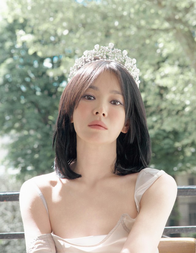 Loạt ảnh ngoại lệ của Song Hye Kyo: Nhan sắc, t&iacute;nh c&aacute;ch thật hiện l&ecirc;n r&otilde; n&eacute;t- Ảnh 5.