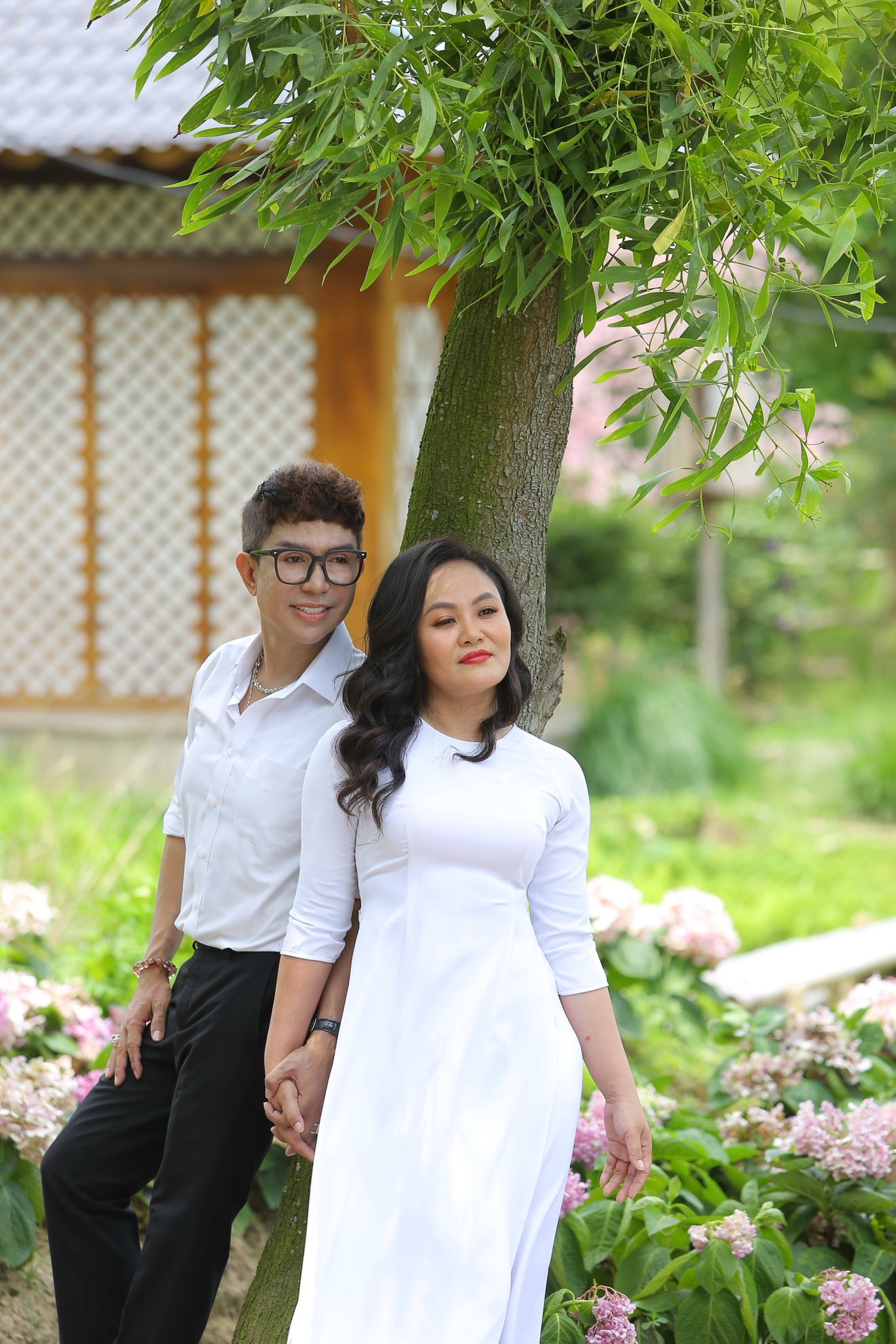 H&ocirc;n nh&acirc;n bền vững của ca sĩ Long Nhật v&agrave; hoa kh&ocirc;i Hải Ph&ograve;ng trong 30 năm - Ảnh 2.