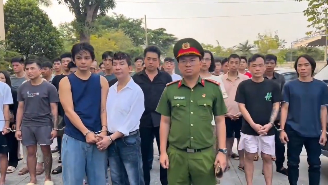 Ca sĩ Long Nhật thừa nhận sử dụng ma t&uacute;y tại cơ quan điều tra năm 2026 - Ảnh 2.