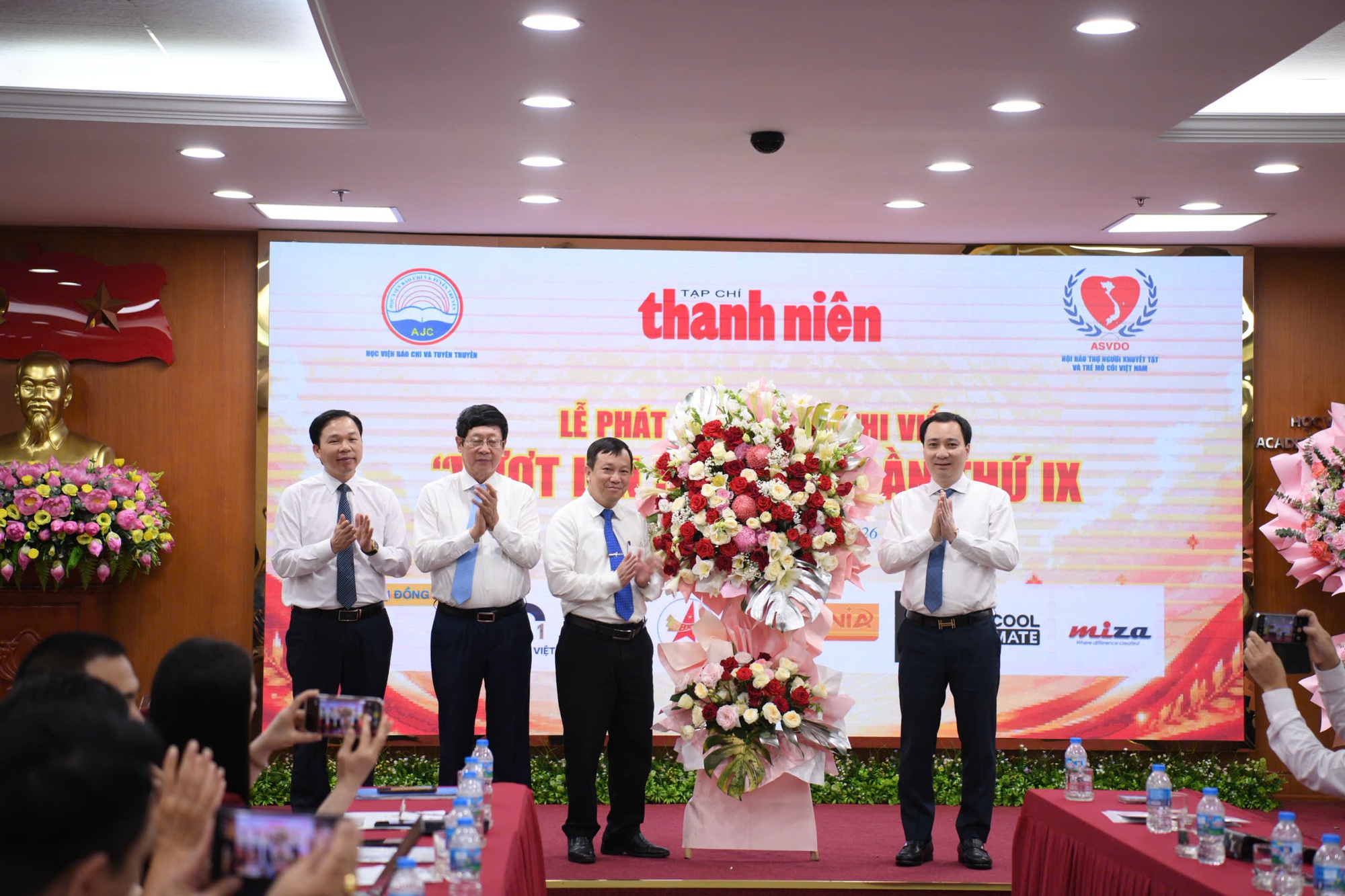 Ph&aacute;t động Cuộc thi viết &ldquo;Vượt l&ecirc;n số phận&rdquo; lần thứ IX- Ảnh 1.
