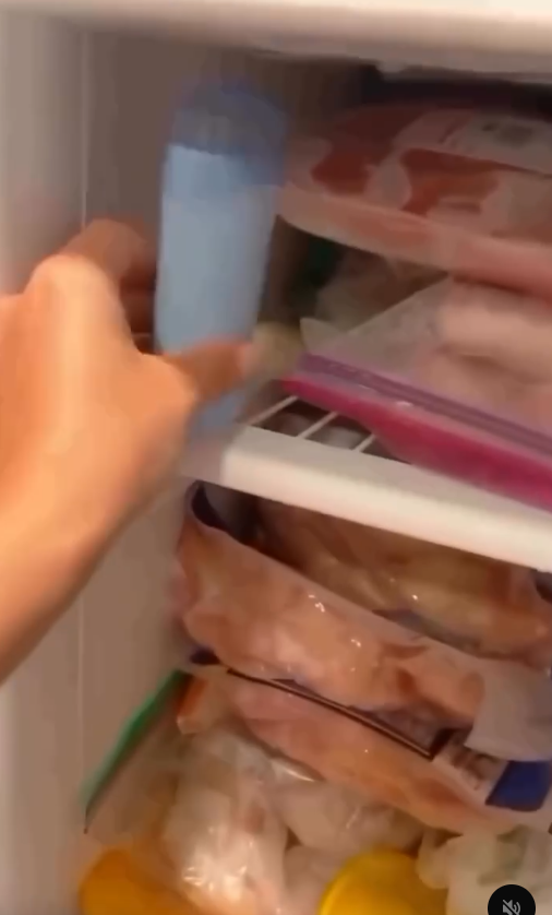 C&aacute;ch d&ugrave;ng nước hoa mới đang viral v&igrave; gi&uacute;p thơm l&acirc;u m&agrave; kh&ocirc;ng tốn nhiều tiền - Ảnh 5.