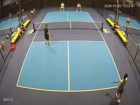 Clip đ&aacute;nh hỏng b&oacute;ng vung vợt pickleball g&acirc;y X&ocirc;n xao tại Quảng Ninh - Ảnh 1.