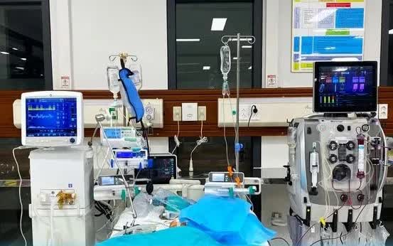 Trẻ nguy kịch v&igrave; rối loạn chuyển h&oacute;a sau sốt v&agrave; ho: Cảnh b&aacute;o cho phụ huynh - Ảnh 1.