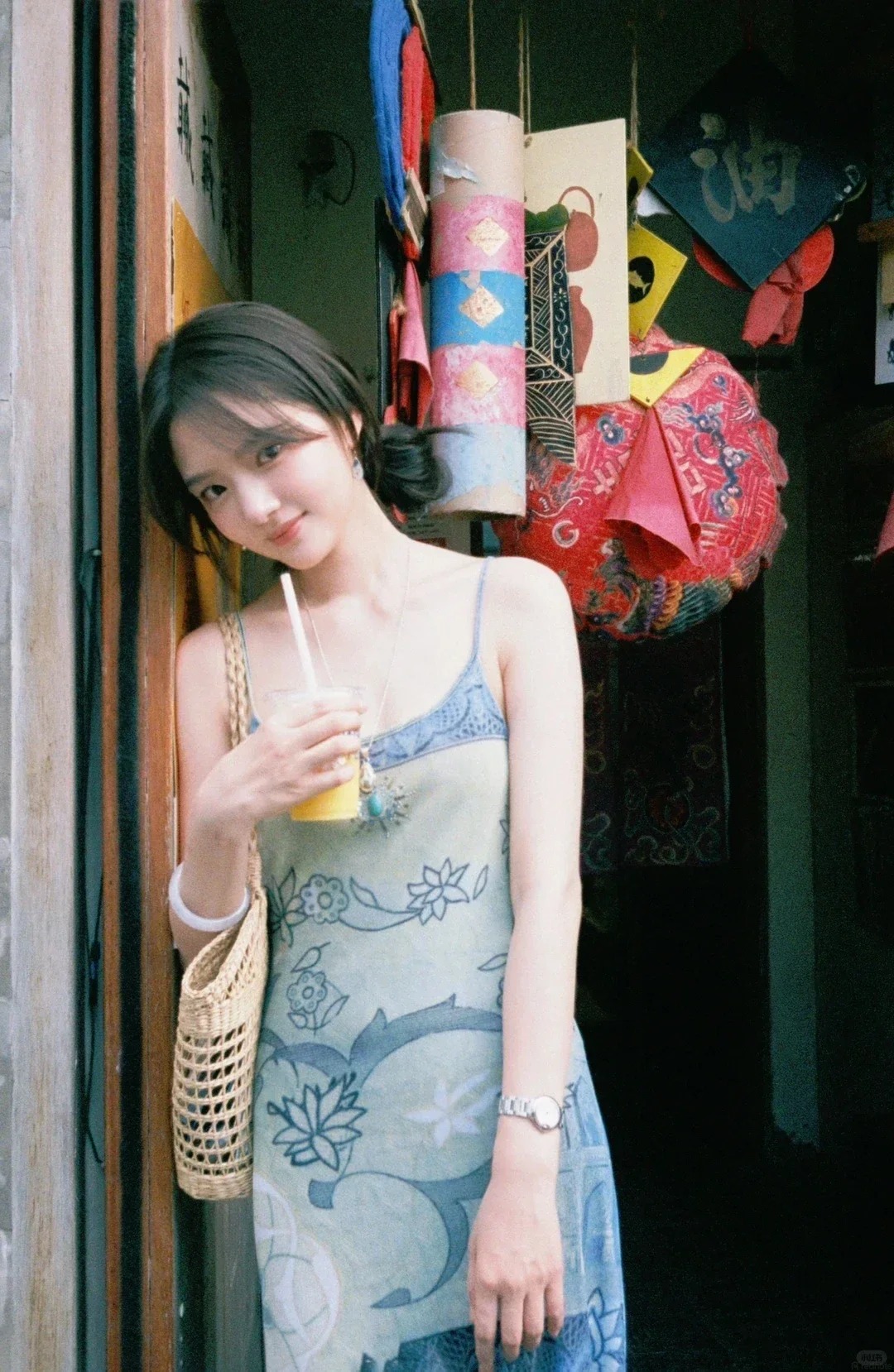 Tuần mới ( 25 / 5 - 31 / 5 ): Màu sắc cho 12 con giáp hút lộc và may mắn - Ảnh 3. Tuần mới ( 25 / 5 - 31 / 5 ): Màu sắc cho 12 con giáp hút lộc và may mắn - Ảnh 3.
