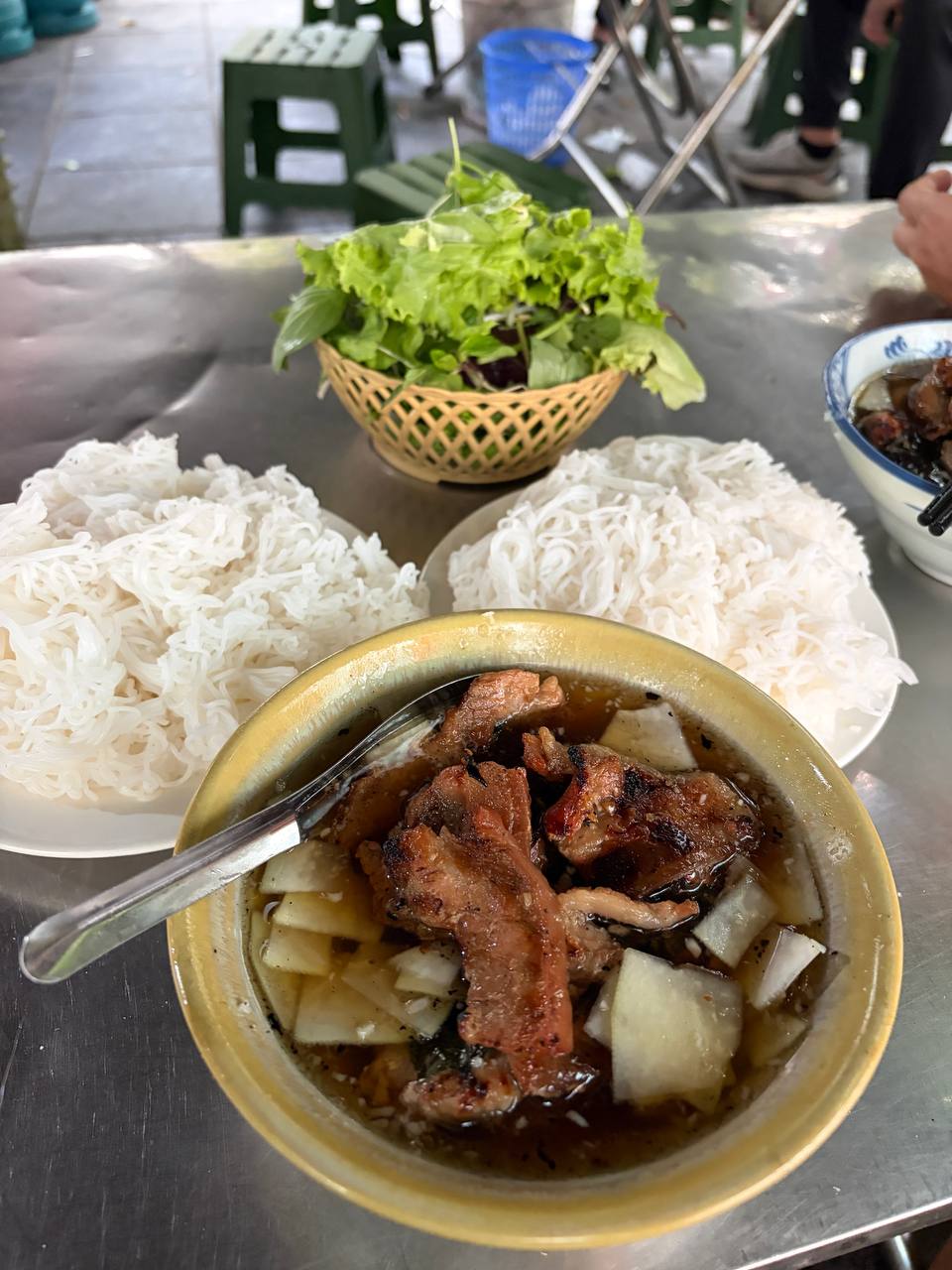 Taste Atlas vinh danh m&oacute;n ăn Việt Nam: B&uacute;n chả , nem Ph&ugrave;ng v&agrave; thịt đ&ocirc;ng nổi bật - Ảnh 1.