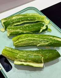 Không phải muối hay giấm, để làm món dưa chuột trộn xì dầu đang hot MXH giòn ngon, đây là thứ đầu tiên cần cho vào - Ảnh 1. Không phải muối hay giấm, để làm món dưa chuột trộn xì dầu đang hot MXH giòn ngon, đây là thứ đầu tiên cần cho vào - Ảnh 1.