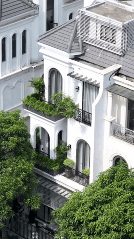 Do&atilde;n Hải My tổ chức sinh nhật Văn Hậu trong biệt thự sang trọng , hạnh ph&uacute;c b&ecirc;n gia đ&igrave;nh - Ảnh 2.